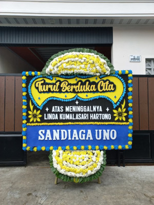 Papan Bunga Duka di Huristak