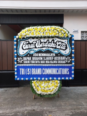 Papan Bunga Duka di Huristak